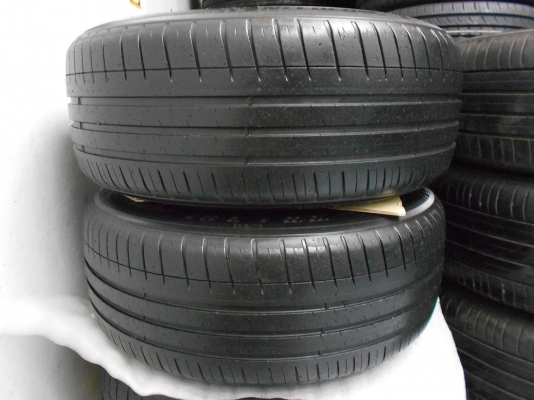 ขายล้อแม็กแต่ง RE30 ขอบ 15&times;8(4/100,114.3)พร้อมยาง Michelin 195/55/15 ปี 11/เทิร์นได้ ใส่ฟรี ส่งฟรีค่ะ