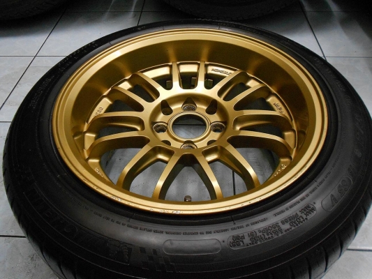 ขายล้อแม็กแต่ง RE30 ขอบ 15&times;8(4/100,114.3)พร้อมยาง Michelin 195/55/15 ปี 11/เทิร์นได้ ใส่ฟรี ส่งฟรีค่ะ