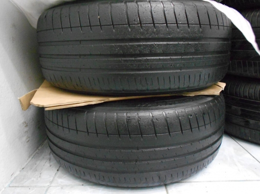 ขายล้อแม็กแต่ง RE30 ขอบ 15&times;8(4/100,114.3)พร้อมยาง Michelin 195/55/15 ปี 11/เทิร์นได้ ใส่ฟรี ส่งฟรีค่ะ