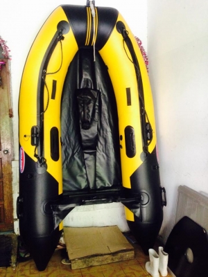 ขายเรือยาง 270 พร้อมเครื่อง hondex 9.8 hp