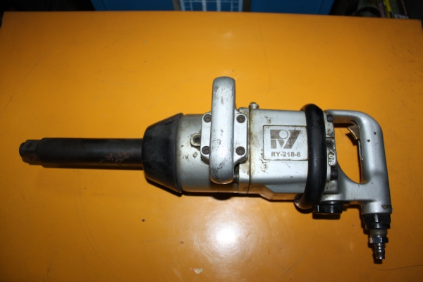 ขายรวมบล๊อกลมถอดล้อขนาด1นิ้ว(มือสอง) จำนวน 2 ตัว