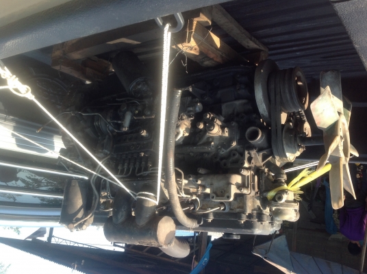 ขายเครื่อง 6 สูบ ยี้ห้อมิฃุ. 6 m 61 เครืองพร้อมใช้งานราคา 59000 บาท ขายเครื่อง 6 สูบ ยี้ห้อมิฃุ. 6 m 61 เครืองพร้อมใช้งานราคา 59000 บาท