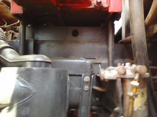 หกล้อ HINO FB112ติดเครน3ตันNUIC-V-TURBOปั้ม5ตันแรงเร็ว สภาพเยียมทั้งรถและเครน ทะเบียนพร้อมโอน