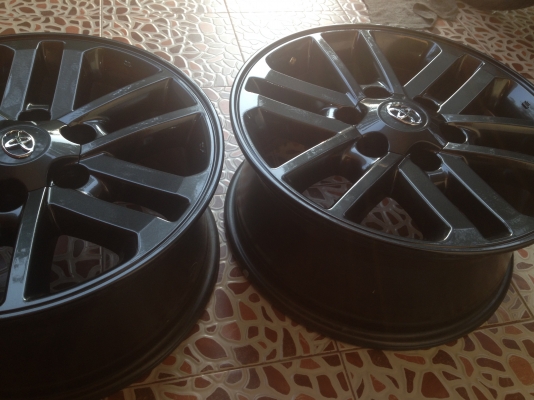 ล้อแม็ก ฟอจูนเนอร์มิดไนท์ชายน์ อิดิชั่น Fortuner 2014