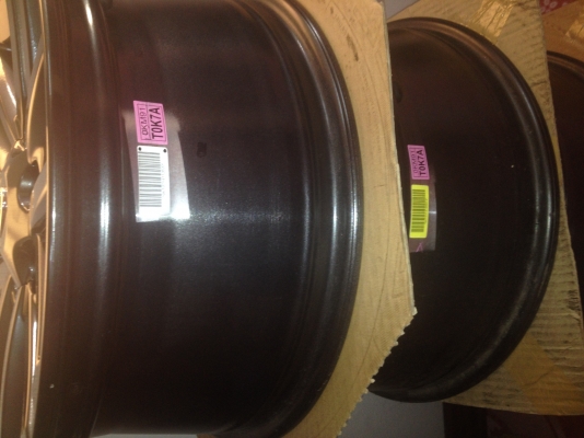 ล้อแม็ก ฟอจูนเนอร์มิดไนท์ชายน์ อิดิชั่น Fortuner 2014