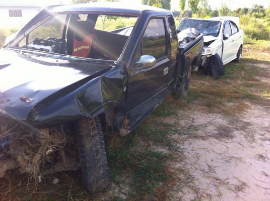 ขายซากรถพร้อมเอกสารครบ ทะเบียนพร้อม