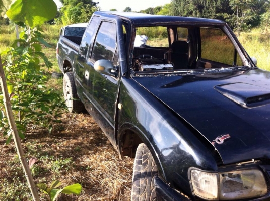 ขายซากรถพร้อมเอกสารครบ ทะเบียนพร้อม