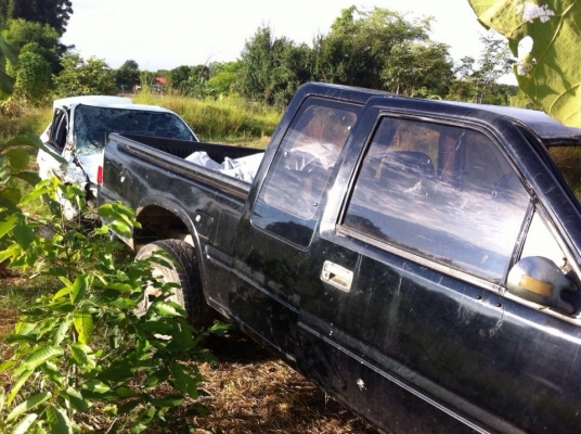 ขายซากรถพร้อมเอกสารครบ ทะเบียนพร้อม