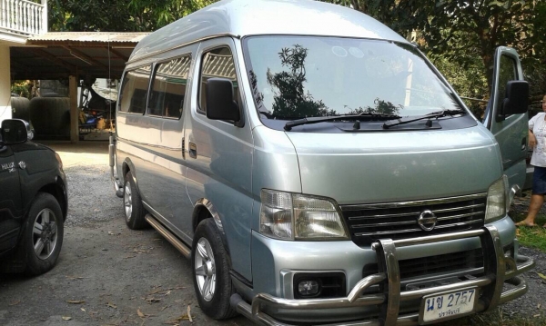 ขาย NIssan URVAN ปี05 แต่ง VIP รถออกป้ายแดง