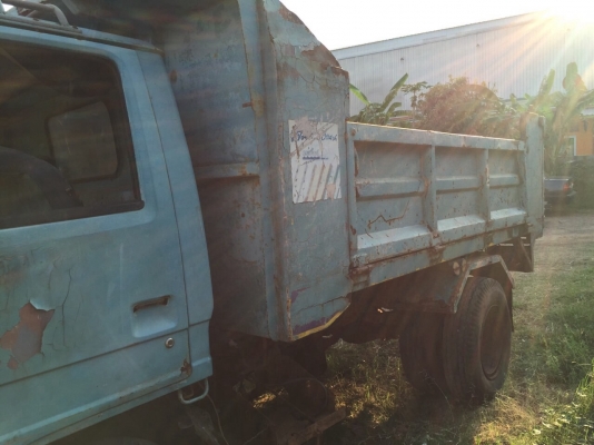 ขายรถ6ล้อ ISUZU NKR ดั้ม