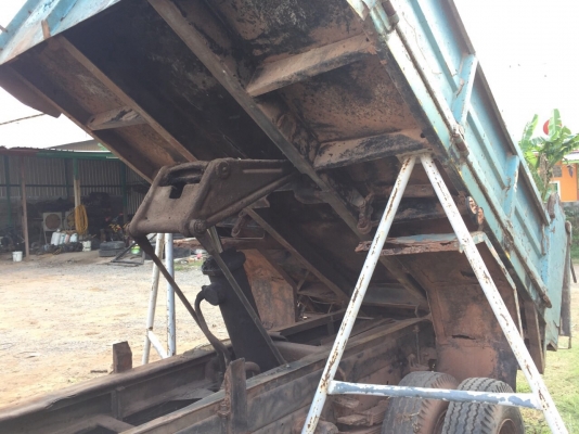 ขายรถ6ล้อ ISUZU NKR ดั้ม