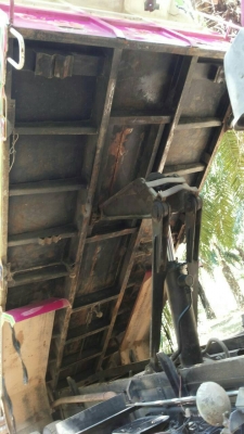 รถฮีโน่ 10 ล้อดั้ม FM3H  เปลื่ยนเครื่อง 195 แรงม้า. ปี 39   สนใจติดต่อ  081 - 6079515