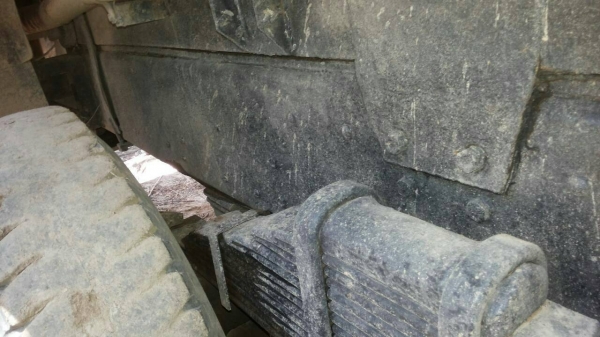 รถฮีโน่ 10 ล้อดั้ม FM3H  เปลื่ยนเครื่อง 195 แรงม้า. ปี 39   สนใจติดต่อ  081 - 6079515