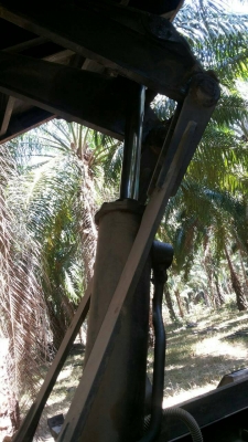 รถฮีโน่ 10 ล้อดั้ม FM3H  เปลื่ยนเครื่อง 195 แรงม้า. ปี 39   สนใจติดต่อ  081 - 6079515