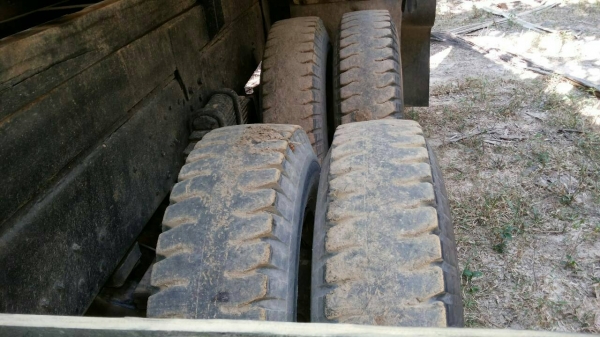 รถฮีโน่ 10 ล้อดั้ม FM3H  เปลื่ยนเครื่อง 195 แรงม้า. ปี 39   สนใจติดต่อ  081 - 6079515