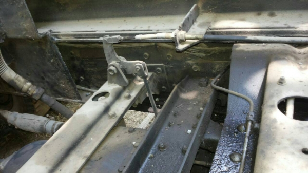 รถฮีโน่ 10 ล้อดั้ม FM3H  เปลื่ยนเครื่อง 195 แรงม้า. ปี 39   สนใจติดต่อ  081 - 6079515