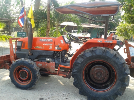คูโบต้าL4508ใบมีดผานและโรตารีอุปกรณ์3อย่างไปเลยครับพร้อมเล่มทะเบียน285000บาทครับ