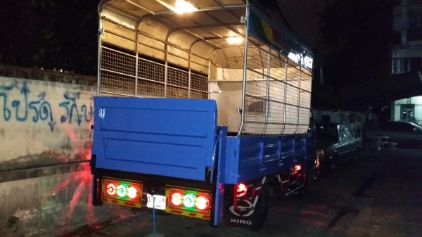 ขาย 4 ล้อใหญ่ไม่ติดเวลา