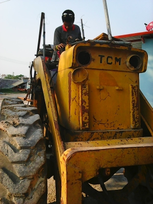 ขายรถตักล้อยางTCM 6 สูบน้ำหนักรถเกือบ 8ตัน ต้อนรับเดือนเอาไปเลย 145,000 บาทยกสูงสุด3.4 ม.