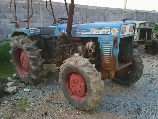 ขายรถไถ 30 แรงม้า 2เพลา พร้อมใช้งานพร้อมผาน 5*22