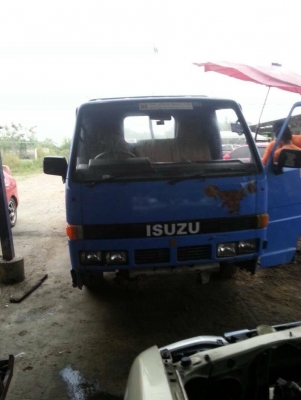 ขายรถisuzu4ล้อกลางสั้นลงเล่มแล้วน้ำมันเครื่องแห้งขายตามสภาพ ขายรถisuzu4ล้อกลางสั้นลงเล่มแล้วน้ำมันเครื่องแห้งขายตามสภาพ