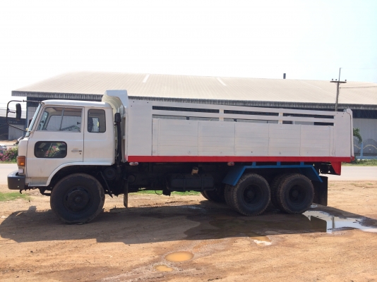 แสงฟ้าเต้นรถ///ขายรถHINO-F18ดั้มเครื่องHO7C-175แรงม้ายางใหม่10เส้น แสงฟ้าเต้นรถ///ขายรถHINO-F18ดั้มเครื่องHO7C-175แรงม้ายางใหม่10เส้น