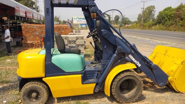 ขายรถโฟคลิฟท์ โคมัทสุ แปลงตักหน้า