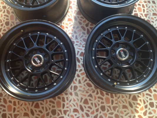 ขายล้อแม็ก XXR ขอบ 15 กว้าง 8.25 ขายล้อแม็ก XXR ขอบ 15 กว้าง 8.25