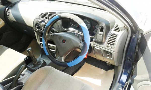 Mitsubishi lancer ท้ายเบนซ์ ปี 99 เครื่อง 1500 เกียร์ธรรมดา สีสวย เครื่องดี เกียร์เข้านิ่มไม่หลุด ช่วงล่างดี แอร์เย็น เลี้ยวไม่ดัง ไม่มีปัญหาความร้อน แม็กซ์ 16 ภาษีไม่ขาด รถพร้อมใช้เลยครับ   ราคา 77,000 บาท   0896878976 โอ๋   id line : charnpreecha   ดูรถ