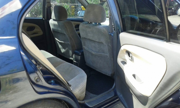 Mitsubishi lancer ท้ายเบนซ์ ปี 99 เครื่อง 1500 เกียร์ธรรมดา สีสวย เครื่องดี เกียร์เข้านิ่มไม่หลุด ช่วงล่างดี แอร์เย็น เลี้ยวไม่ดัง ไม่มีปัญหาความร้อน แม็กซ์ 16 ภาษีไม่ขาด รถพร้อมใช้เลยครับ   ราคา 77,000 บาท   0896878976 โอ๋   id line : charnpreecha   ดูรถ