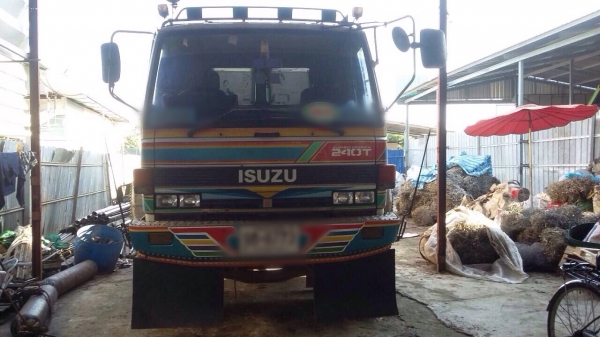 ขายหัวลากพร้อมหาง ISUZU FXZ23KFYK เครื่อง 240 แรง พร้อมหางเซิมิดัมพ์อู่สหกิจ ทะเบียนพร้อม ขายหัวลากพร้อมหาง ISUZU FXZ23KFYK เครื่อง 240 แรง พร้อมหางเซิมิดัมพ์อู่สหกิจ ทะเบียนพร้อม