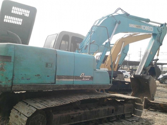**1,450,000 บ.ต่อรอง/// แบคโฮ SK200 MARK-6 YN10** ขาย KOBELCO MARK-6 SK200 YN10 แบคโค สภาพเก่านอก S.No.YN10-40683 เครื่องเดิม ปั้มเดิม ไฟฟ้าหน้าจอครบ เครื่องดี แรงดี แห้ง ไม่มีเยิ้ม ปั้มแน่น แรง ทำงานดีเร็ว ไม่โหลด บูมอาร์มสวย ไม่ปะไม่ดาม ไม่ร้าว บุ้งกี๋ห