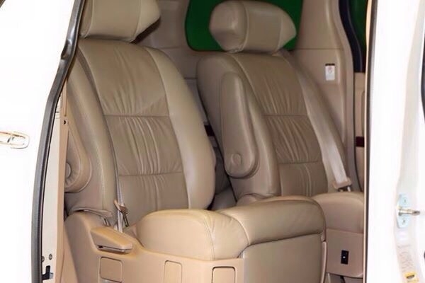 New Alphard 3.5 ปี09 ฟรีดาวน์ดอกเบี้ย0เปอร์เซ็น