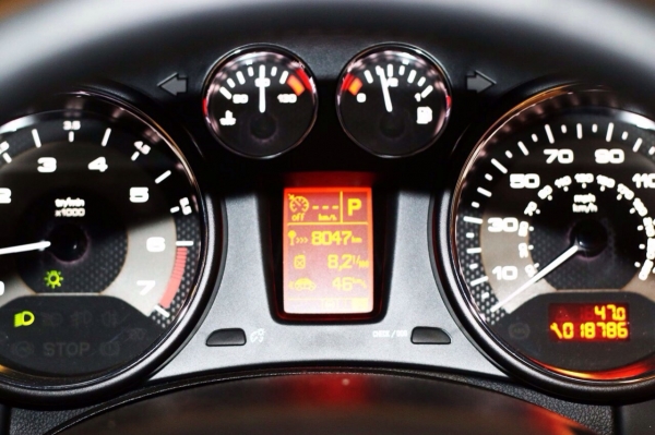 ขาย PEUGEOT RCZ สภาพป้ายแดง วิ่ง18,000โล มือเดี๋ยวออกห้าง ขาย PEUGEOT RCZ สภาพป้ายแดง วิ่ง18,000โล มือเดี๋ยวออกห้าง