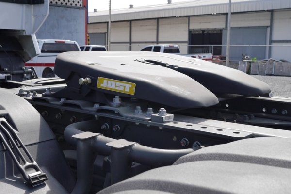 รถบรรทุกขนาดใหญ่ Sino Truk A7 6X4 380 แรงม้า ตอบสนองทุกการขนส่ง รถบรรทุกขนาดใหญ่ Sino Truk A7 6X4 380 แรงม้า ตอบสนองทุกการขนส่ง