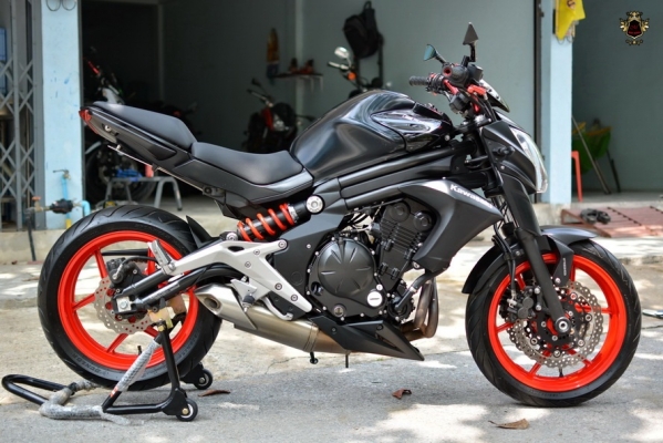 KAWASAKI ER6N 650cc ABS รุ่นปี 2013 พร้อมของแต่ง ทะเบียนพร้อมโอน 189,000 -