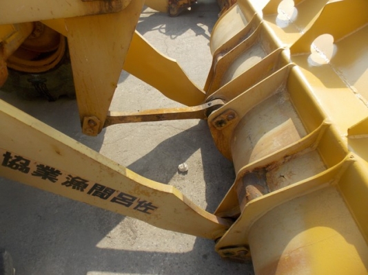 ขายด่วนรถตัก WA100-1 นำเข้ามืิอ 2 จากญี่ปุ่นเองโดยตรง