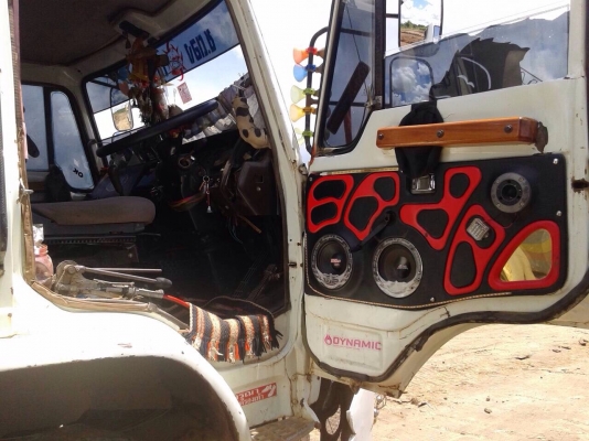 ขายรถบรรทุกสิบล้อดัมพ์ HINO SUMO 227 เครื่องเดิม 220 แรง 2 เพลา ทะเบียนพร้อม