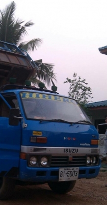 หกล้อดั้ม อีซูซุ TL85แรงรุ่นสุดท้าย ดั้มยิงหน้าต่อใหม่ สภาพดีเดิมๆบางสีสวยอุปกรณ์ครบทุกชิ้น พร้อมใช้ ภาษีปี58 ทะเบียนพร้อมโอน