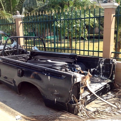 ลูกกะบะวีโก้หัวเดียว มีแมคลายเนอร์ มีบุบนิดหน่อย สีเขียวครับ