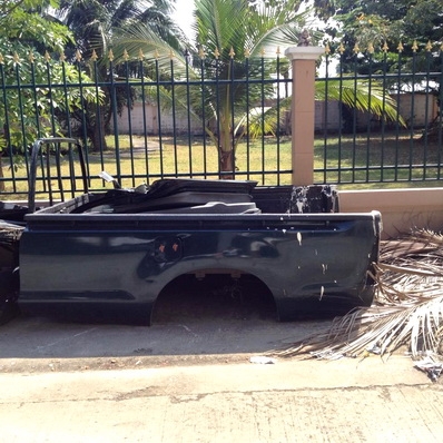 ลูกกะบะวีโก้หัวเดียว มีแมคลายเนอร์ มีบุบนิดหน่อย สีเขียวครับ