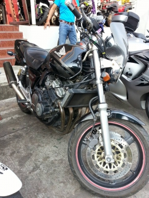 ขาย  CB400 ปี95 เอกสารอินวอย์+สรรพสามิตร แท้ทุกใบ  เครื่องสดๆ เดินเบาครับ