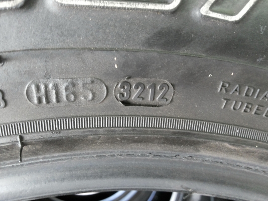 ยาง pilelli all terrain 265/65 ขอบ 17 สัปดาห์ที่ 32 ปี 2012