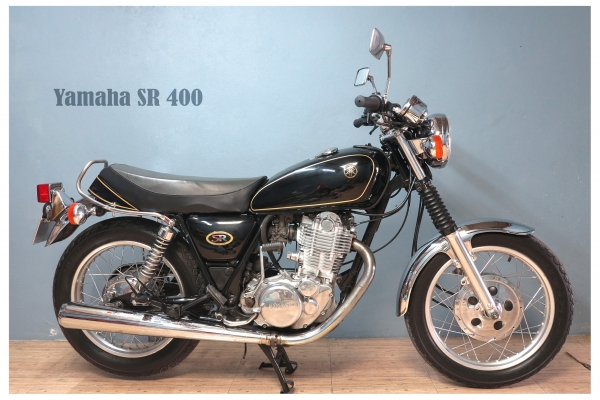 ----------- Yamaha SR400 (สภาพป้ายแดง)