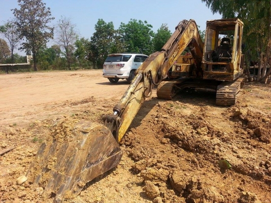 ขายแบคโคKOBELCO 60-2 เครื่องอีซูซุ 74แรง เครื่องดี บูมอาร์มดี เอวแน่น ช่วงล่างดี พร้อมลุยงาน สนใจโทร 090-8588220คุณนะ 093-3258446คุณบิวตี้ ID:narong498 หรือ www.truck.in.th/498 หรือfb:ณรงค์ ซื้อขายรถมือสอง(เว็บไซต์ส่วนตัว)