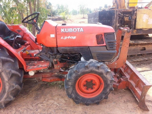 ขายรถไถKUBOTA L3408 34แรง อุปกรณ์ดันหน้า-ผานหลัง เครื่องดี ช่วงล่างดี พร้อมใช้งาน เอกสารพร้อมโอน สนใจโทร 090-8588220คุณนะ 093-3258446คุณบิวตี้ ID:narong498 หรือ www.truck.in.th/498 หรือfb:ณรงค์ ซื้อขายรถมือสอง(เว็บไซต์ส่วนตัว)