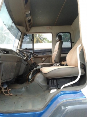 ขาย10ล้อ2เพลา ดั้มMITSUBISHI FN527M-TD 10สปีด เครื่อง6D16 195แรง พ.เพาเวอร์ เบรกทิฟฟี่ เครื่องดี คัชซีสวย ยางดี ภายในสวย แอร์เย็น สภาพพร้อมใช้งาน เอกสารพร้อมโอน  สนใจโทร 090-8588220คุณนะ 093-3258446คุณบิวตี้ ID:narong498 หรือ www.truck.in.th/498 หรือfb:ณร