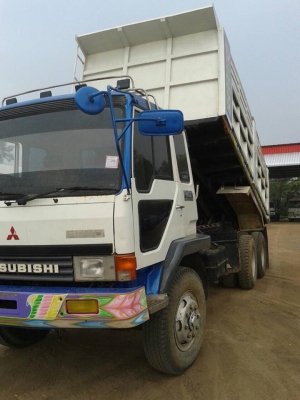 ขาย10ล้อ2เพลา ดั้มMITSUBISHI FN527M-TD 10สปีด เครื่อง6D16 195แรง พ.เพาเวอร์ เบรกทิฟฟี่ เครื่องดี คัชซีสวย ยางดี ภายในสวย แอร์เย็น สภาพพร้อมใช้งาน เอกสารพร้อมโอน  สนใจโทร 090-8588220คุณนะ 093-3258446คุณบิวตี้ ID:narong498 หรือ www.truck.in.th/498 หรือfb:ณร