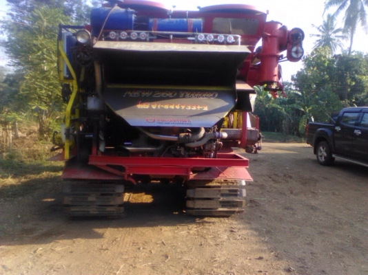 ขายเทเลอร์พร้อมรถเกี่ยวข้าว1520000บาท ต่อรองราคาได้