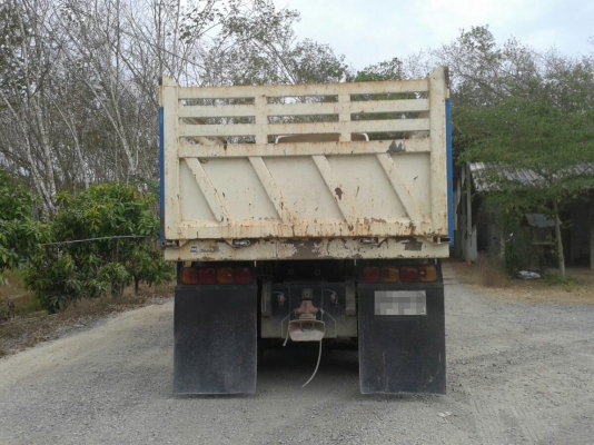 รถฮีโน่ 10 ล้อดั้ม FM1M  เปลื่ยนเครื่อง 320 แรงม้า. ปี 36    สนใจติดต่อ  081 - 6079515